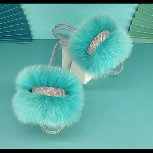 Summer slippers with style